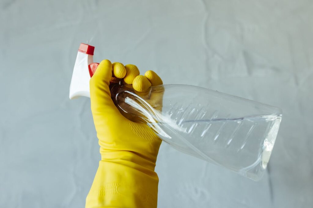 Ammonium quaternaire detergents