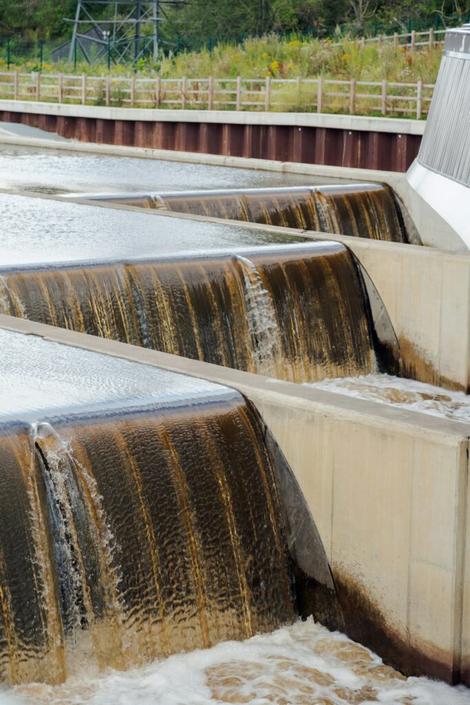 fluorène eaux regétées par les industries