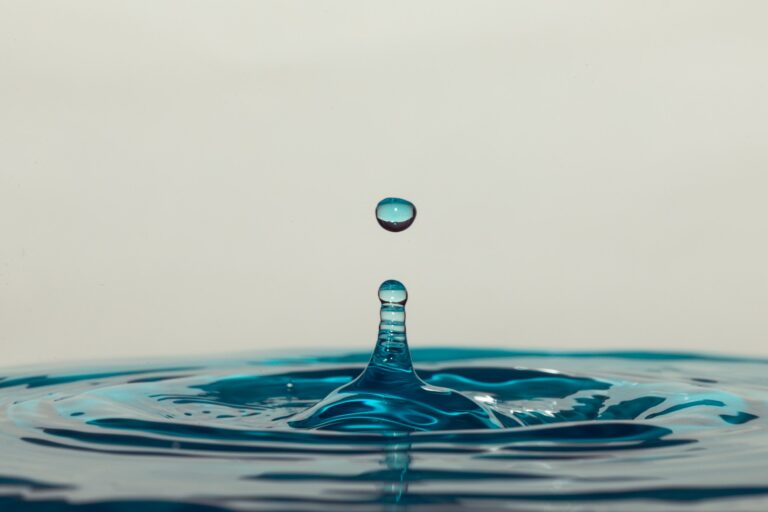tension de surface goutte eau