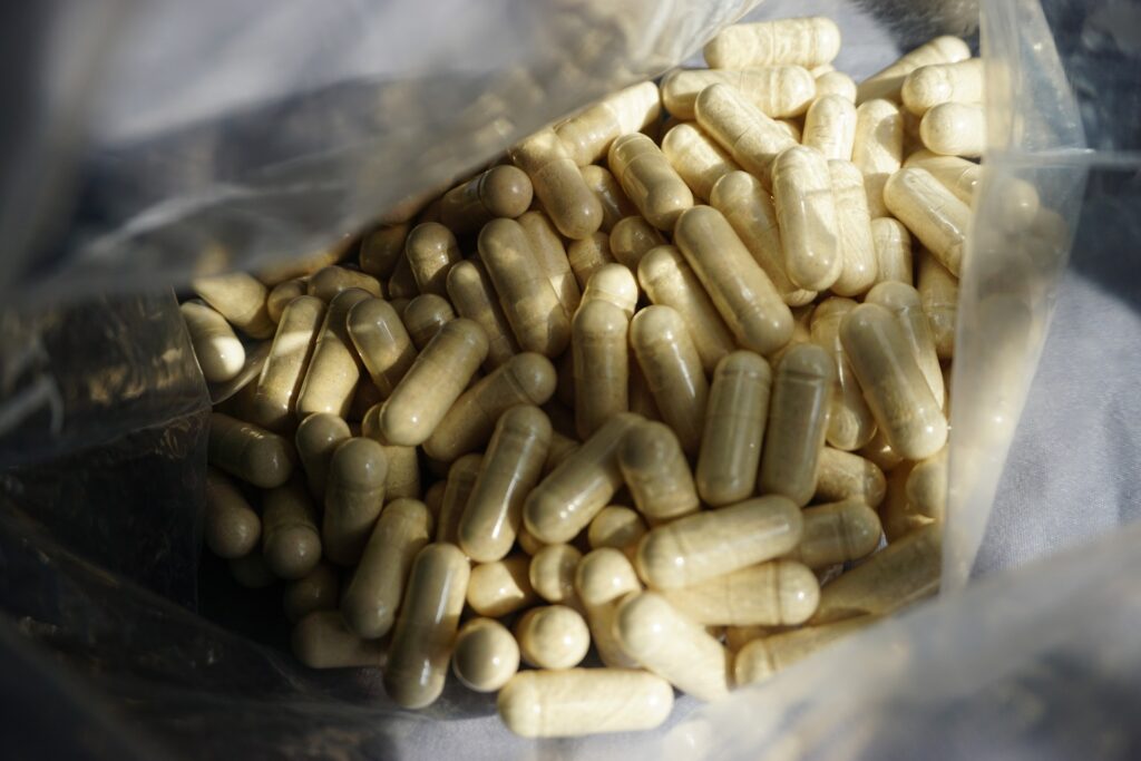 Vitamin B12 dietary supplements
